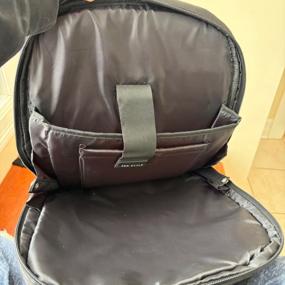 Eco Style Jet Set Backpack - Picture 2 of 6